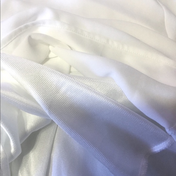 ❌DONATED❌Ivory White High Low Lined V-neck Dress - Picture 7 of 9